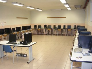 Vista dell'aula informatica e dei PC presenti